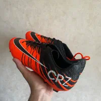 کفش فوتبال cr7