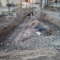 نیازمند به نیروی آرماتوربند