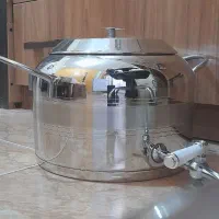 یک عدد کتری چهار لیتری