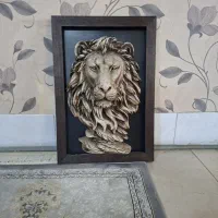 یه عدد تابلو کله شیر در حد نو ...