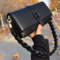 دوخت چرم با دست