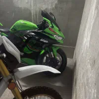 کاوازاکی zx25r