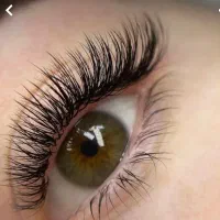 آموزش اکستنشن مژه و لیفت و لمینیت