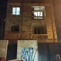 یک واحد آپارتمان طبقه 2