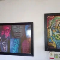 تابلو دیواری  ساده وچراغ دار