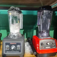 بلندر کامیکس
