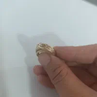 گوشواره و انگشتر ۲۰۰بالای تابلو