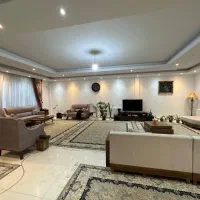 ۲ خواب ۱۴۰ متری سالن بزرگ ، بر اصلی ، سه بر نور