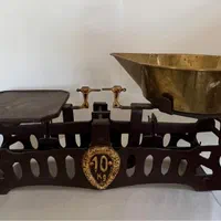 ترازوی آجیل آنتیک کلکسیونی قدمت دار