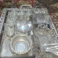 ظروف نقره ای
