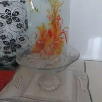 سینی و میوه خوری