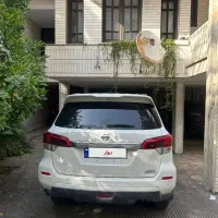 نیسان ترا 1404 فول اکسکلوسیو