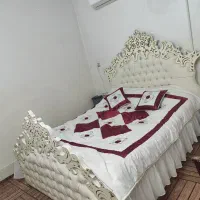 تخت خواب دو نفره سلطنتی