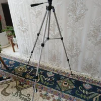 سه پایه دوربین عکاسی