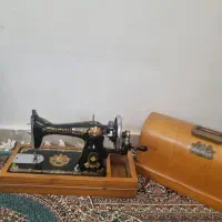 چرخ خیاطی دو شیرنشان قدیمی