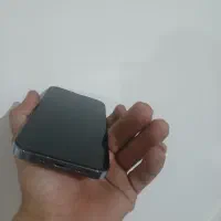 آیفون 13 پرو بدون نقطه