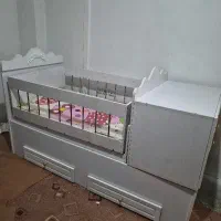 تخت کودک ونوجوان بامیز
