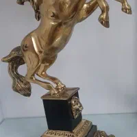 اسب برنز