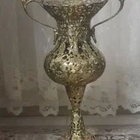 گلدان برنزی