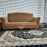 فروش فوری یه دست مبل ۷ نفره به همراه پرده ست
