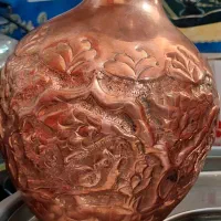 گلدان مسی قلم خورده برجسته