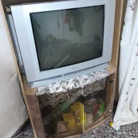 تلویزیون پارس با دستگاه دیجیتال ودوری باهم وتک