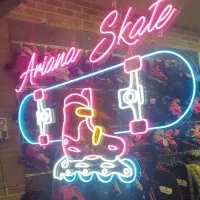 طراحی و ساخت تخصصی انواع تابلو های نئون