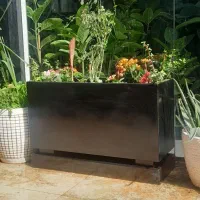 فلاور باکس گلدان فلزی