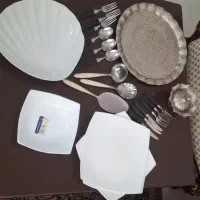 تعدادی ظرف