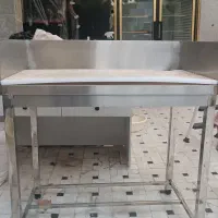 میز تخت گوشت و میز پیشخوان
