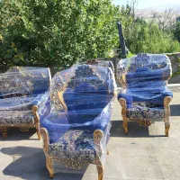 یک دست مبل استیل هفت نفره ومیز عسلی