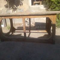میز چوبی