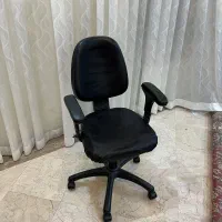 صندلی اداری گردان چرخدار