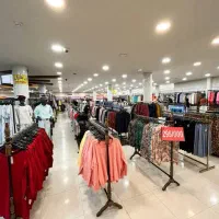 100-متر-خیابان-اصلی-و-بازار-بزرگ-محمدآباد
