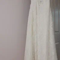 لباس عروس اروپایی بالاتنه کار کرده و گیپور دار