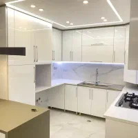 رهن کامل ویلایی بزرگ  سه خواب صفر همکف شهرک معلم