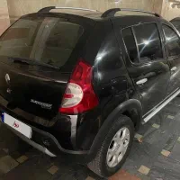 خودرو ساندرو استپ وی خانگی