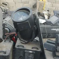 تعدادی پروژکتور