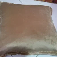 بالشت مربعی