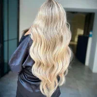 مدل برای رنگ مو
