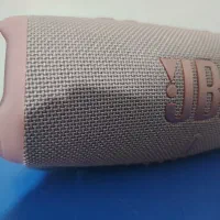 اسپیکر آمریکایی JBL
