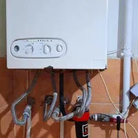 تعمیرکار پکیج (سرویسکار مجاز پکیج) تعمیر برد پکیج