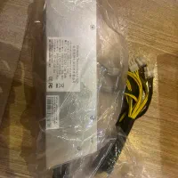 یک عدد پاور ماینر ۱۶۰۰ وات