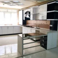 50 متر/ حیاط اختصاصی/ گذر هشت متری