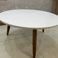 میز جلومبلی