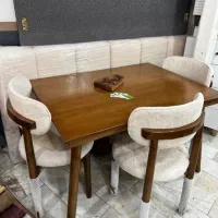 میز ناهارخوری