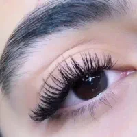خدمات آرایشگری و زیبایی