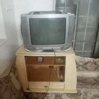 تلوزیون 21 سامسونگ با میز