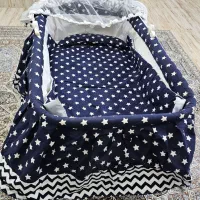 گهواره شیک و تمیز