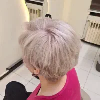 مدل برای وکشاپ رنگ و لایت